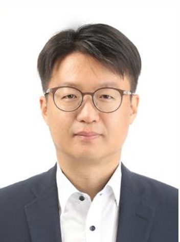 정재경 교수
